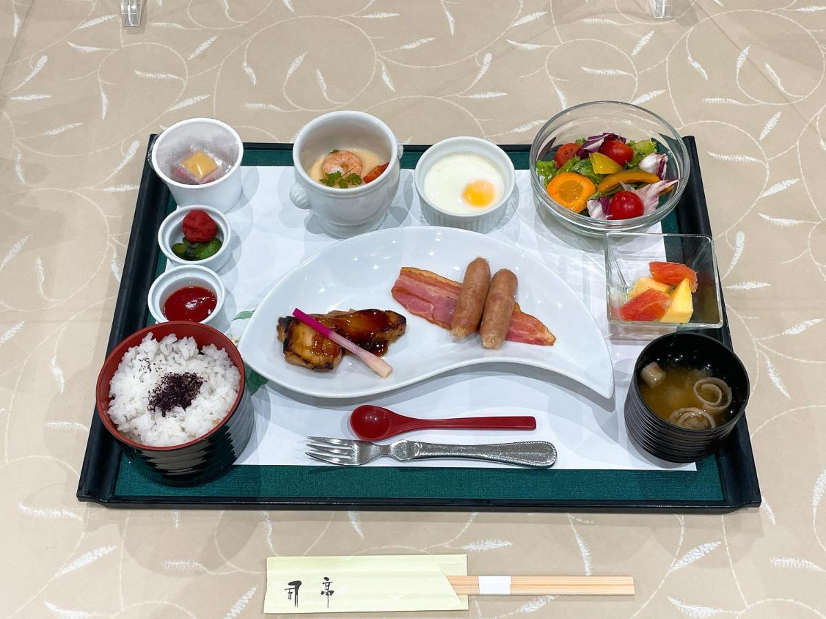 Hotel Sunlife Garden Hiratsuka Exterior photo